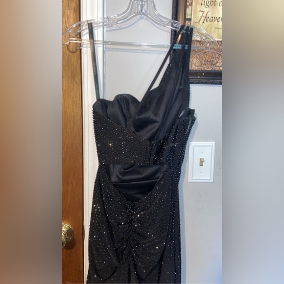 black homecoming dress, one shoulder, that has rhinestones over the whole dress! - Picture 2 of 2